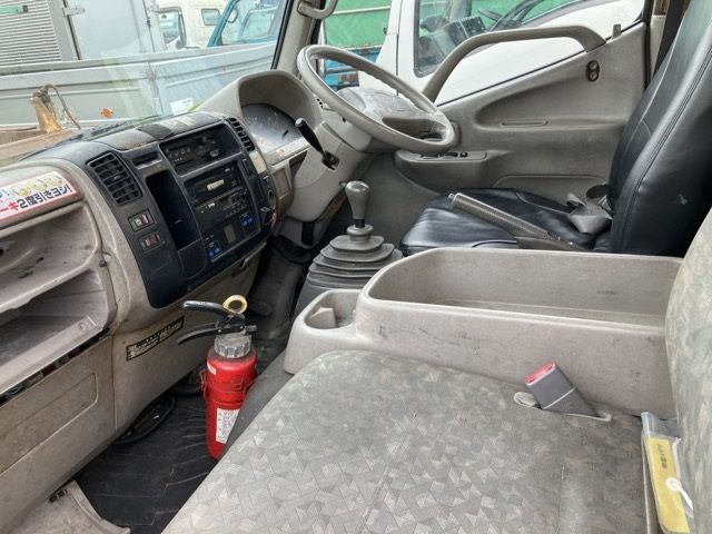 2009 Toyota Dyna ヒラ auction photo 5