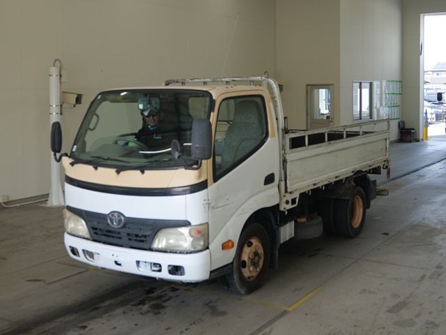 2009 Toyota Dyna ヒラ Japan auction vehicle