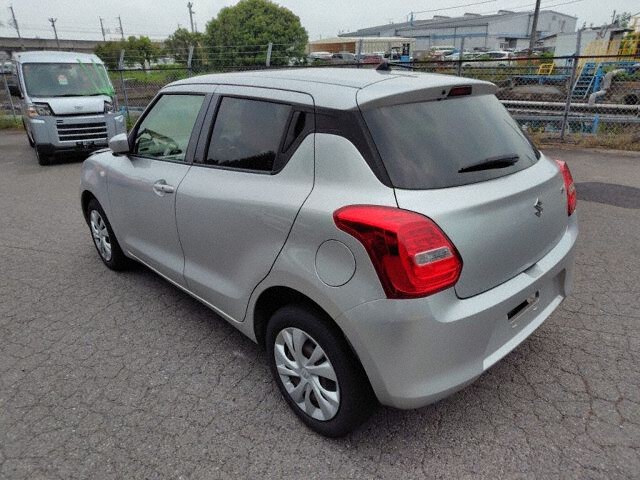 2020 Suzuki Swift XG auction photo 2