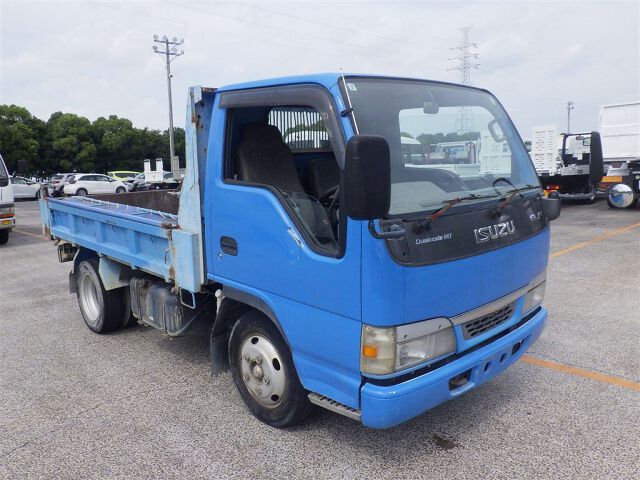 Japan Auction Vehicles 8 2004 Isuzu Elf ダンプ auction photo