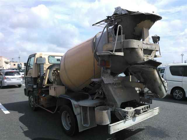 2004 Isuzu フォワード ジャストン Concrete mixer auction photo 2