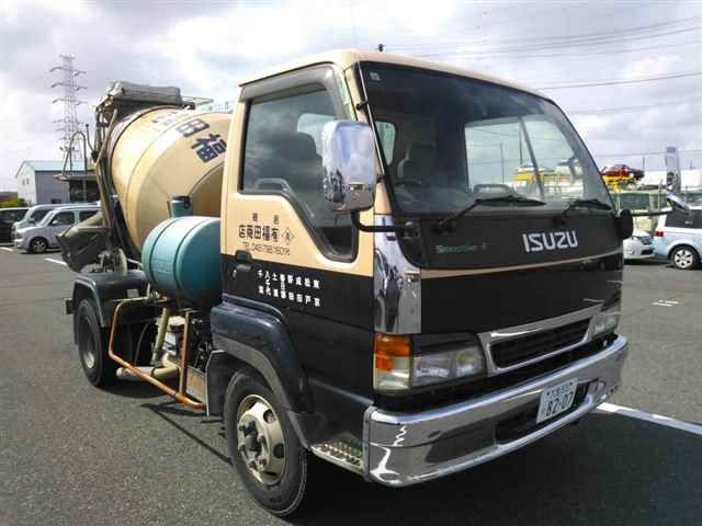 2004 Isuzu フォワード ジャストン Concrete mixer Japan auction vehicle