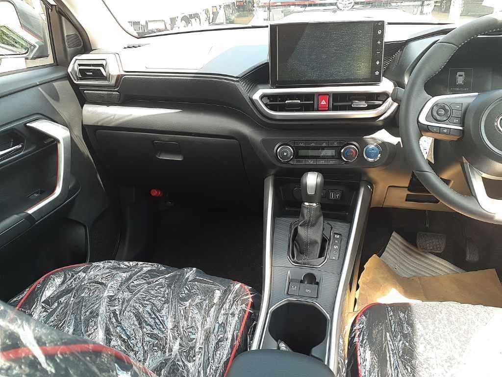 2026 Toyota Raize Hybrid Z auction photo 11