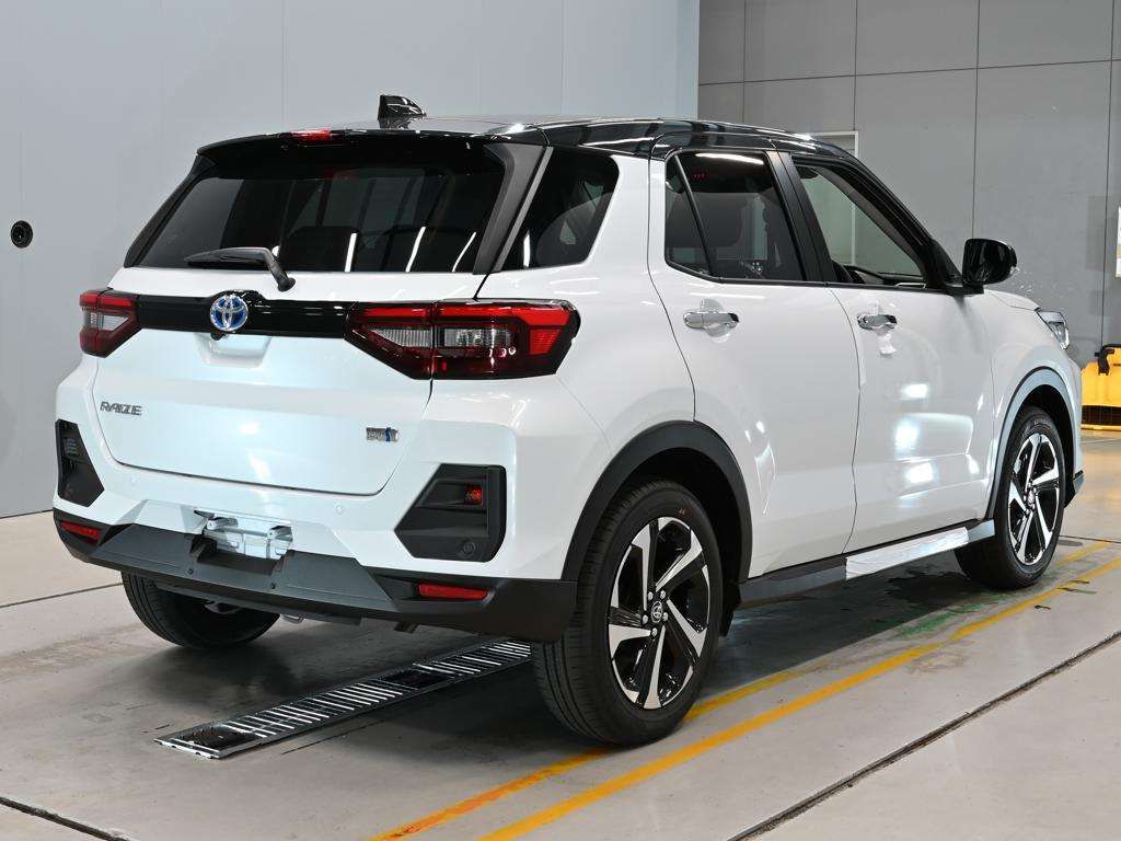 2026 Toyota Raize Hybrid Z auction photo 2