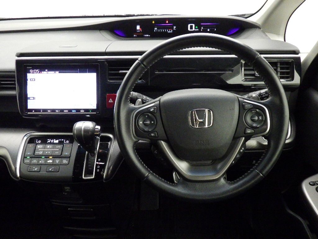 2022 Honda Stepwgn 4WD クールスピリットホンダセンシング 7人 auction photo 3