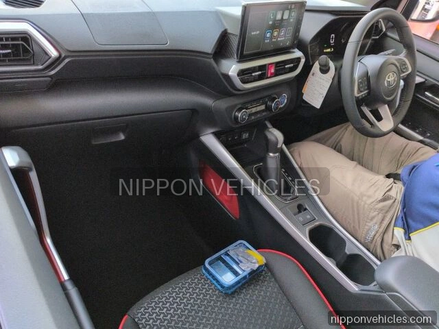 2026 Toyota Raize ハイブリッドZ auction photo 3