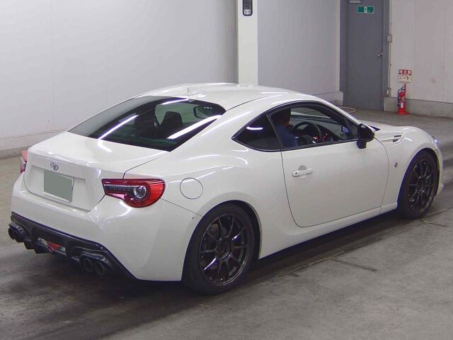 2017 Toyota 86 GT auction photo 5