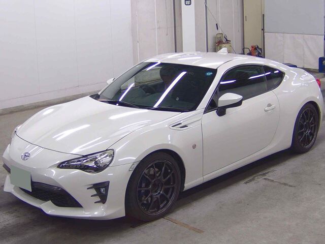 2017 Toyota 86 GT auction photo 4
