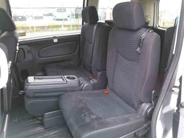2015 Nissan Serena 20X Sハイブリッド auction photo 9
