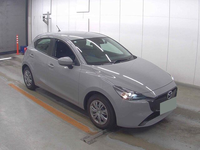 2023 Mazda 2 15C Japan auction vehicle