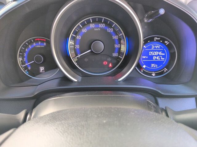 2018 Honda Fit 13G・F auction photo 6