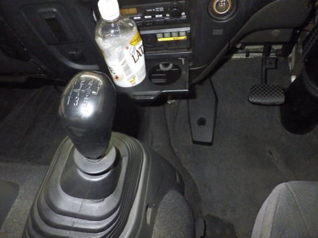 2006 Isuzu Forward バン auction photo 8