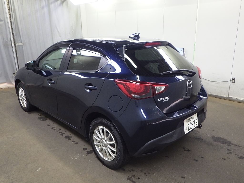 2016 Mazda Demio 4WD 13Sツーリング auction photo 5