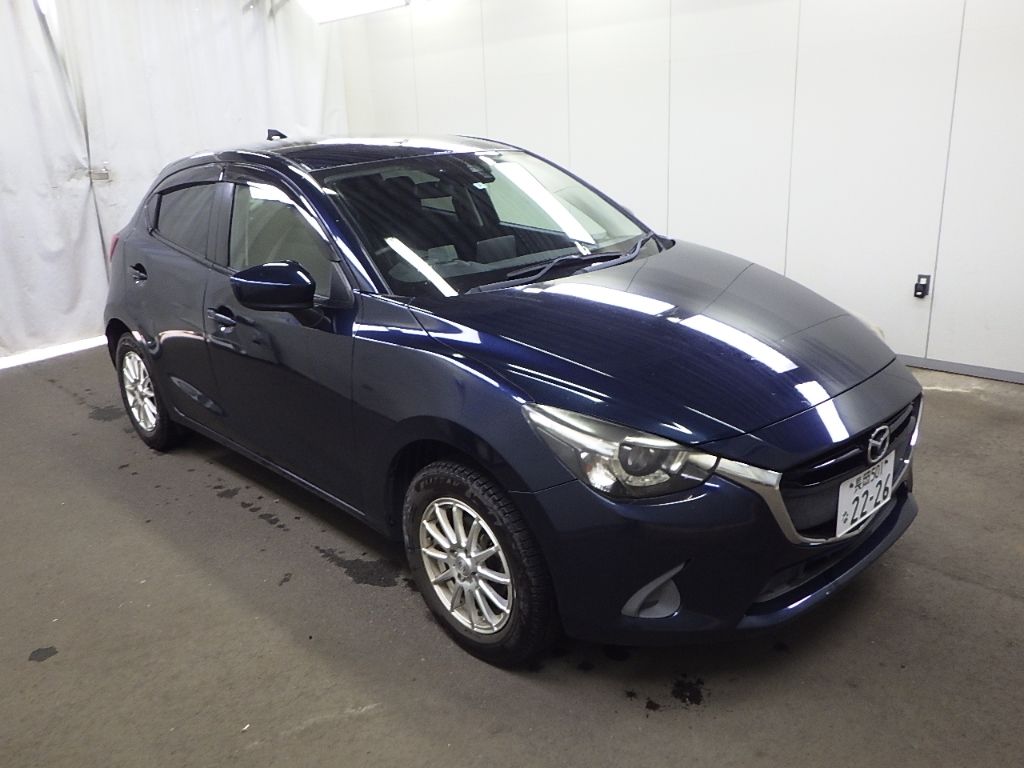 Japan Auction Vehicles 12 2016 Mazda Demio 4WD 13Sツーリング auction photo
