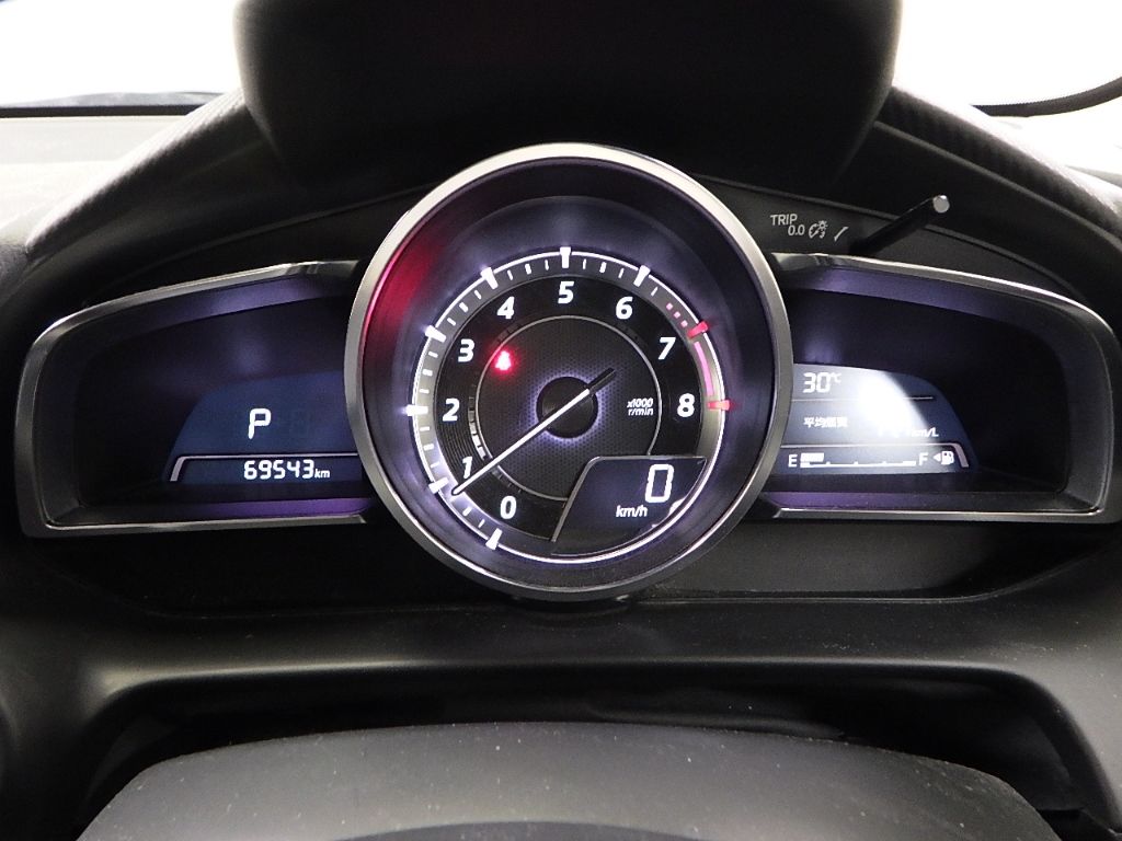 2016 Mazda Demio 4WD 13Sツーリング auction photo 10