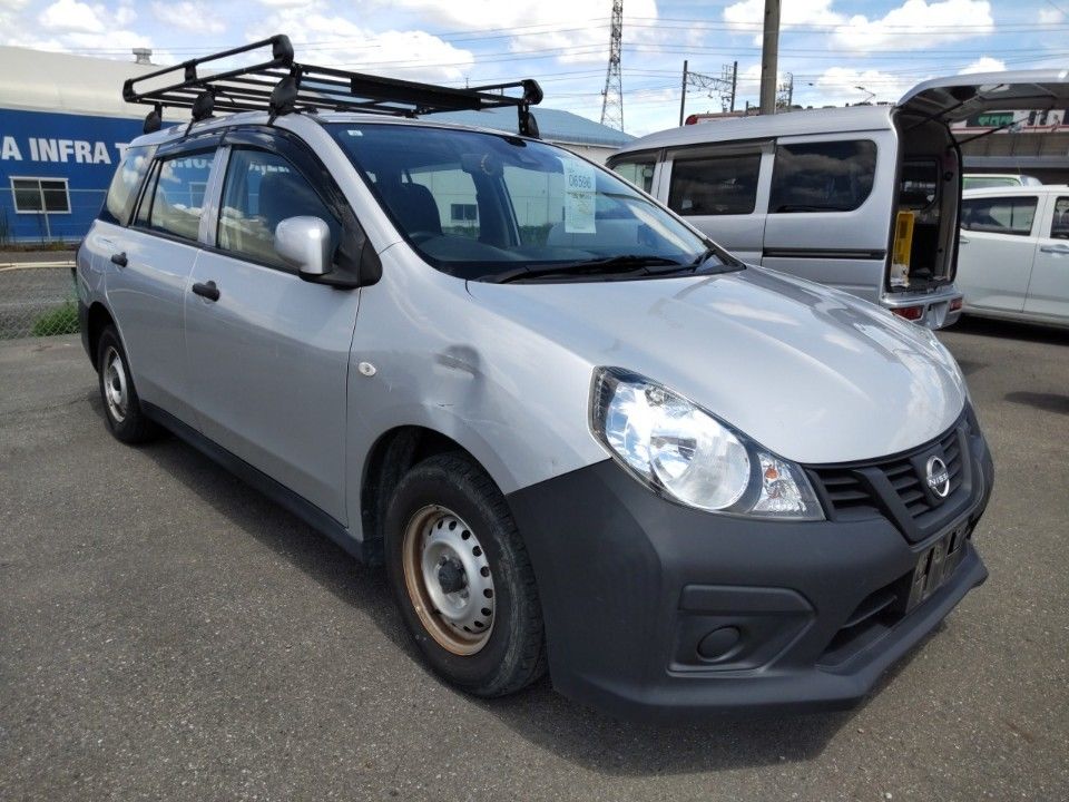 2021 Nissan AD auction photo 4