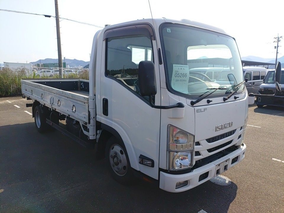 2018 Isuzu Elf auction photo 4
