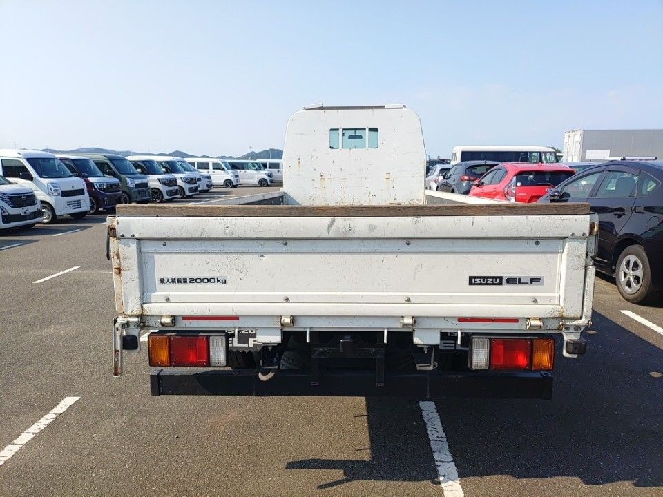 2018 Isuzu Elf auction photo 5