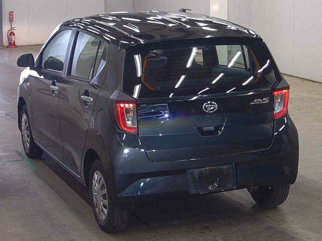 2023 Daihatsu Mira e:S L auction photo 2
