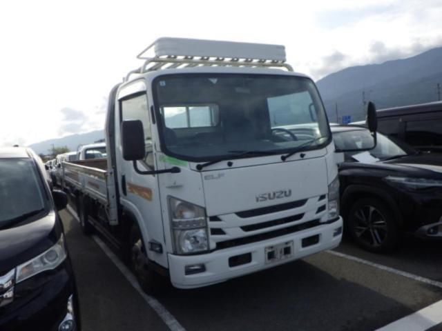 Japan Auction Vehicles 5 2015 Isuzu Elf auction photo