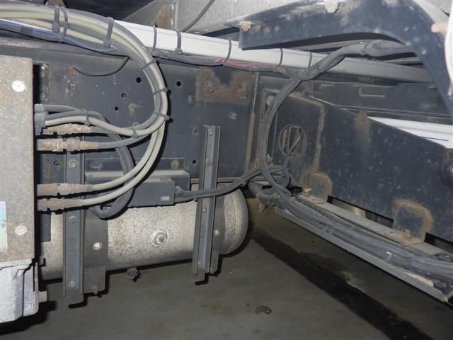 2011 Isuzu ウィング auction photo 5