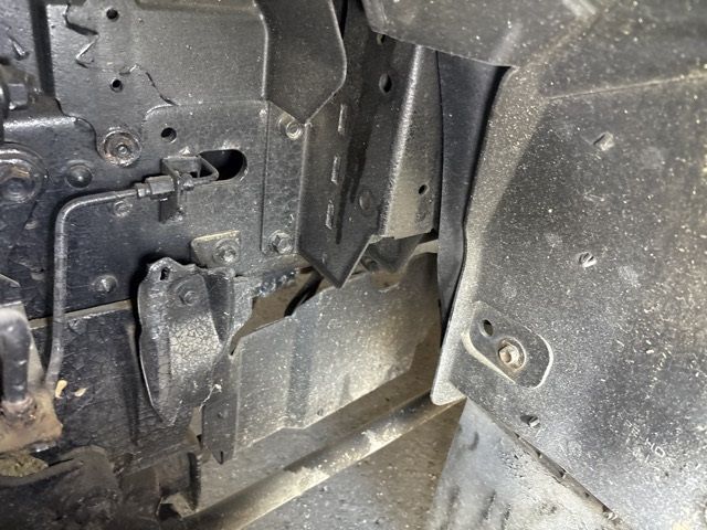 2008 Isuzu Elf ヒラ auction photo 12