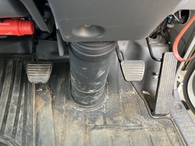 2008 Isuzu Elf ヒラ auction photo 4