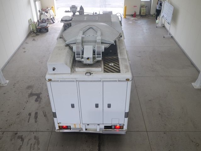 2008 Isuzu Elf ヒラ auction photo 3