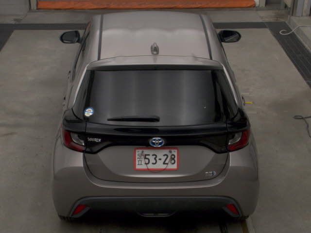 2021 Toyota Yaris Hybrid X auction photo 7