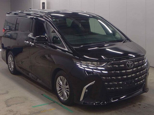 2025 Toyota Alphard Z Japan auction vehicle