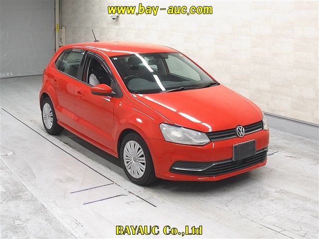 2015 Volkswagen ポロ TSIコンフォートライン Japan auction vehicle