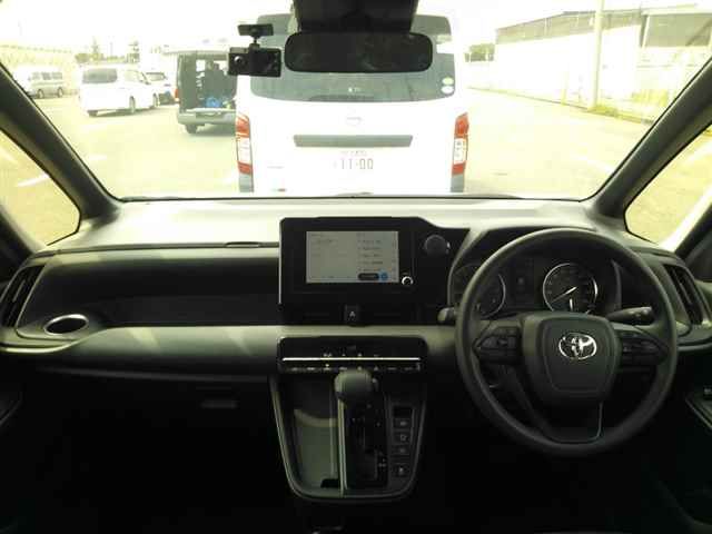 2025 Toyota Noah X auction photo 8