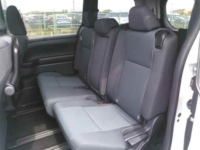 2025 Toyota Noah X auction photo 9