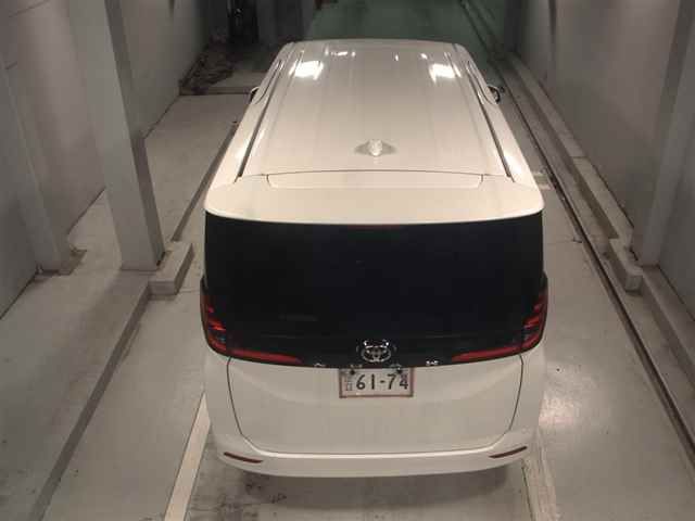 2025 Toyota Noah X auction photo 7