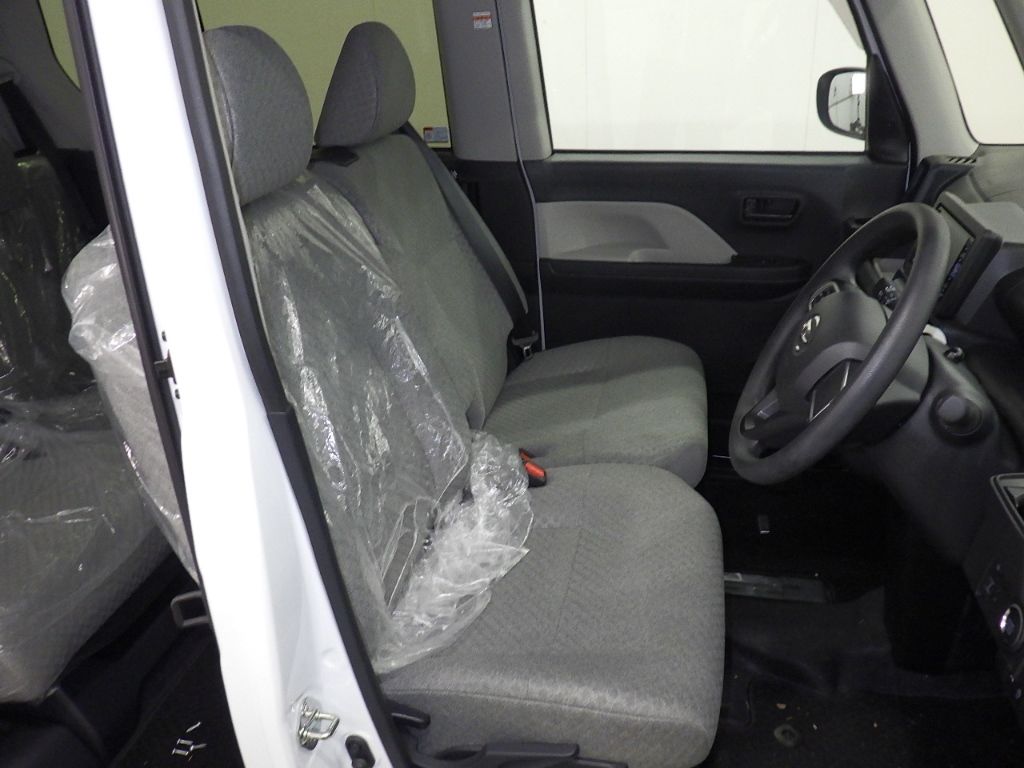 2023 Daihatsu Tanto X auction photo 6