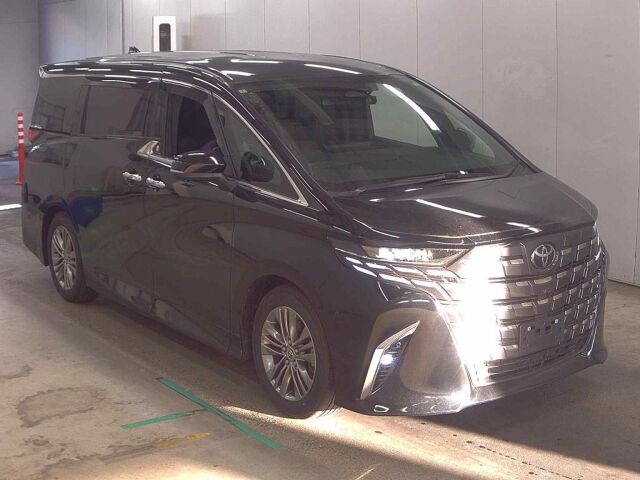 Japan Auction Vehicles 9 2024 Toyota Alphard Z auction photo