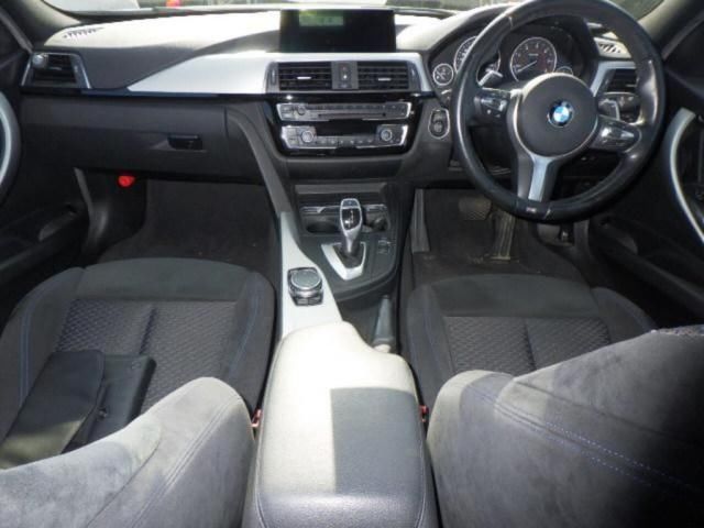 2016 BMW 3 Series 320d M Sport auction photo 3