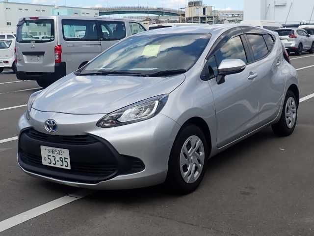 2021 Toyota Aqua X Japan auction vehicle