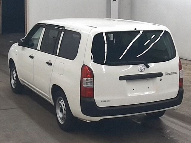 2023 Toyota Probox G 4WD auction photo 2