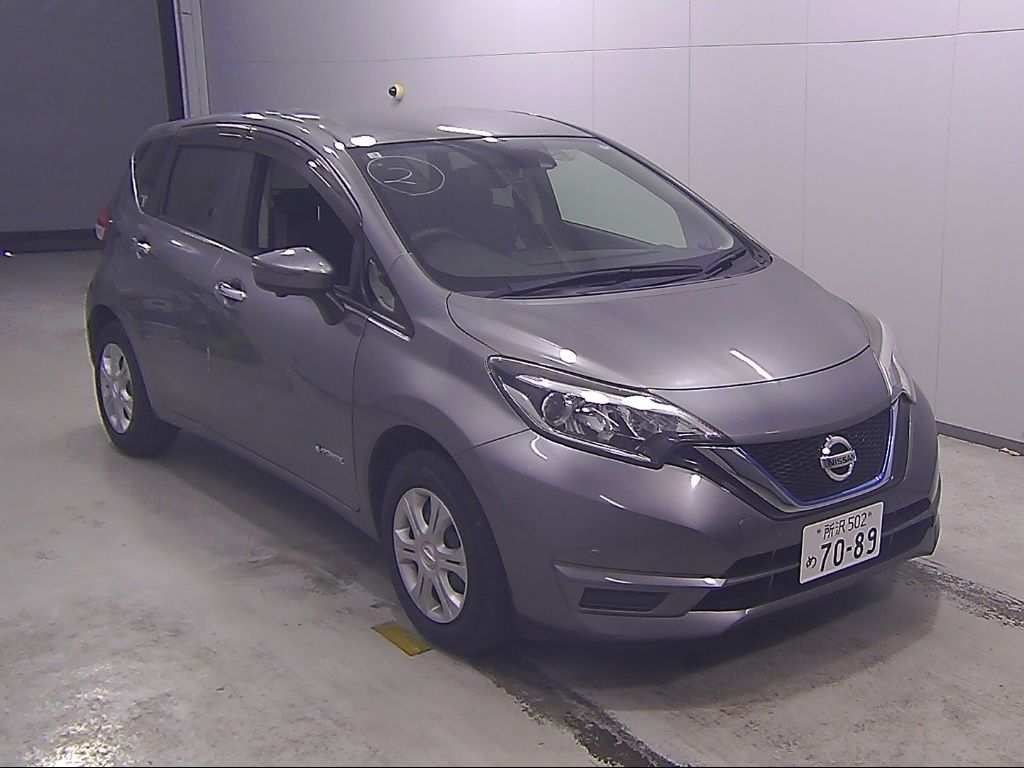 2017 Nissan ノート HB e-POWER X Japan auction vehicle