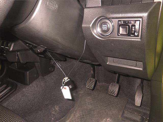 2021 Suzuki Jimny 4WD XL auction photo 8
