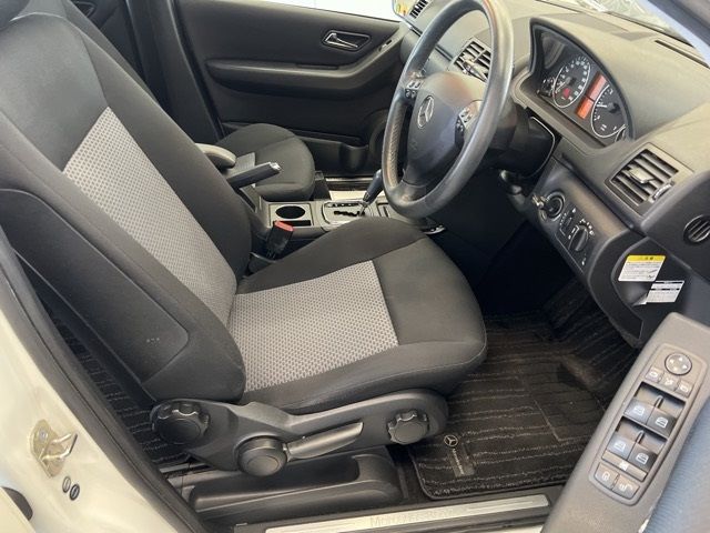 2008 Mercedes-Benz A170 auction photo 4
