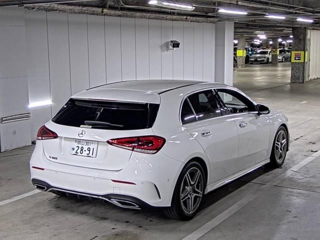 2019 Mercedes-Benz A 180 スタイルAMGライン auction photo 3