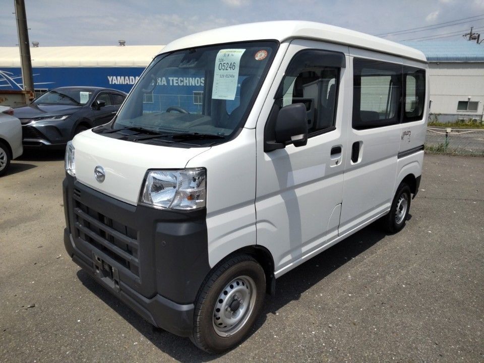 2022 Daihatsu ハイゼット カーゴ Japan auction vehicle