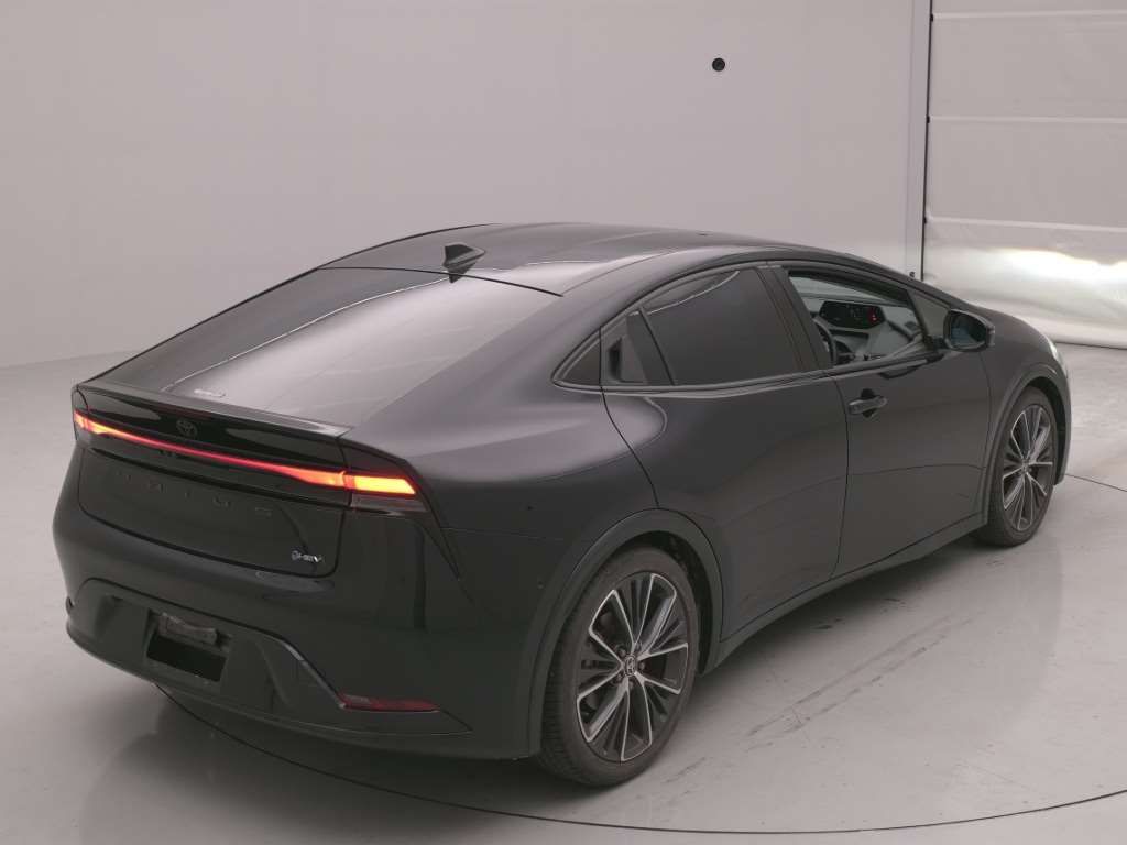 2023 Toyota Prius Z auction photo 2