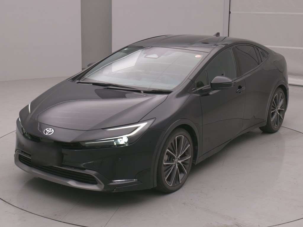 Japan Auction Vehicles 4 2023 Toyota Prius Z auction photo