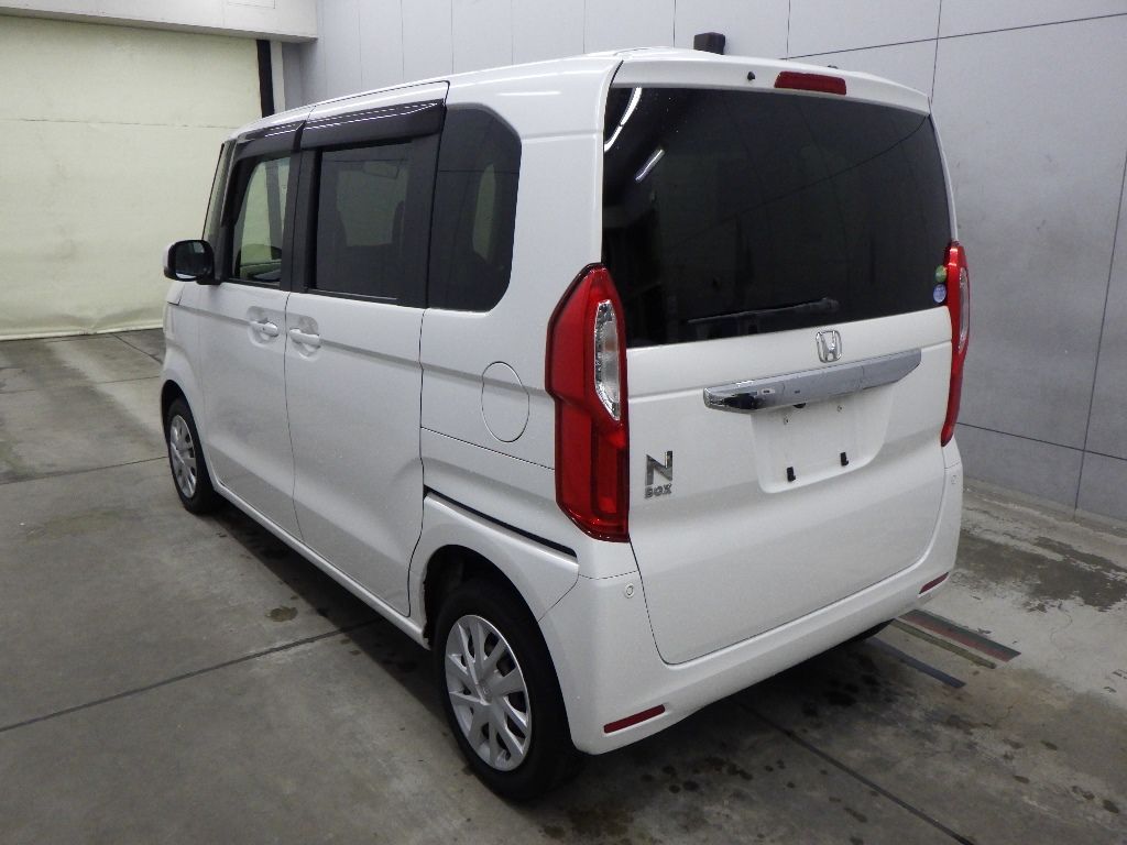 2019 Honda N-BOX 4WD G Lホンダセンシング auction photo 5