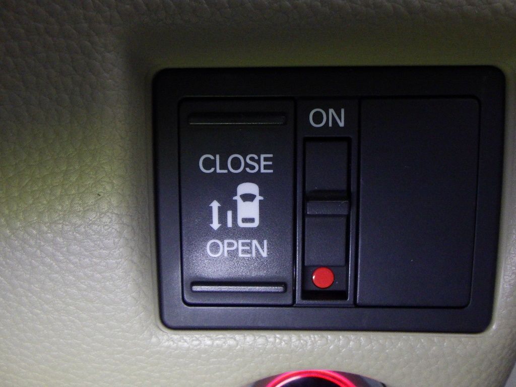 2019 Honda N-BOX 4WD G Lホンダセンシング auction photo 10