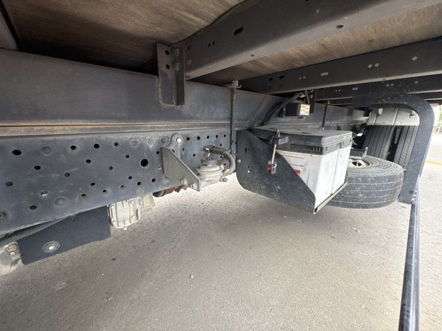 2009 Isuzu Elf アルミバン PG auction photo 11