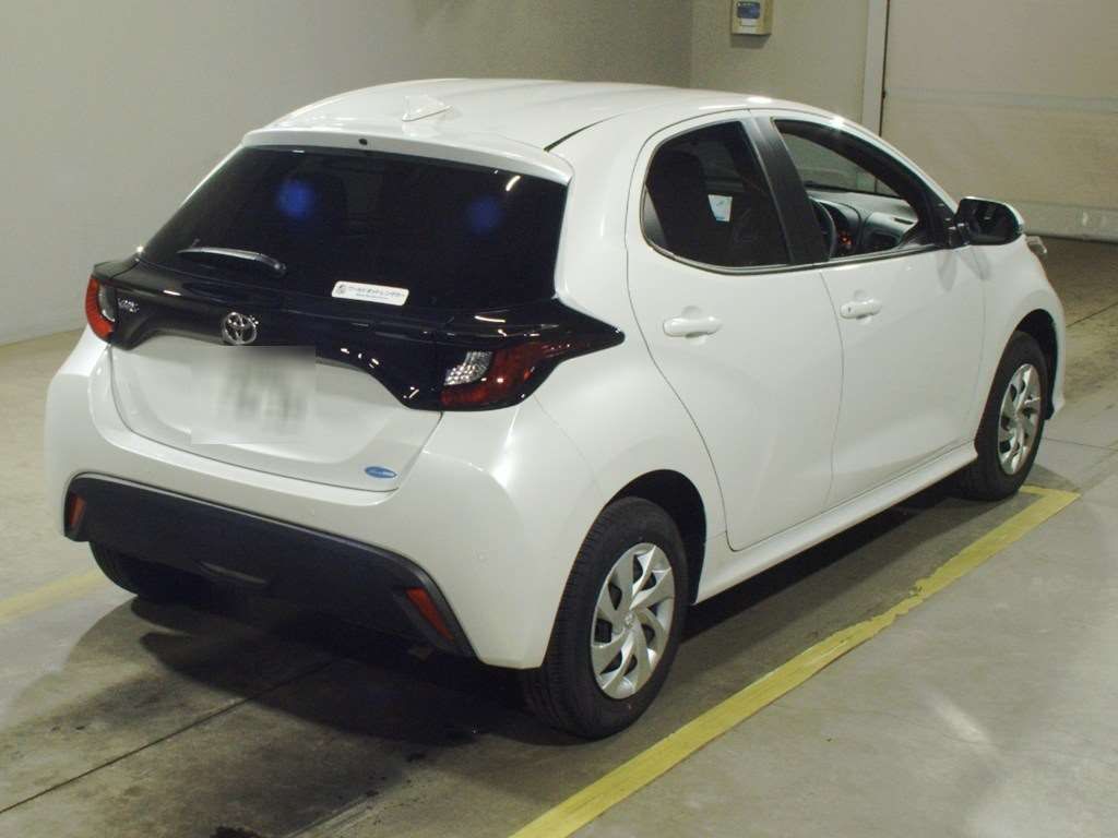 2025 Toyota Yaris X ナビレディパッケージ 4WD auction photo 2